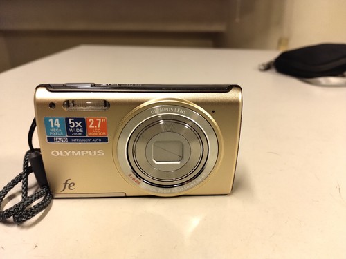Olympus 5050 usata in - olympus,